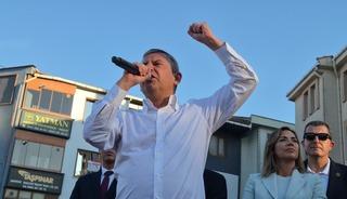 &Ouml;zg&uuml;r &Ouml;zel Tekirdağ&rsquo;da halka seslendi: "Hep beraber y&uuml;r&uuml;yoruz"