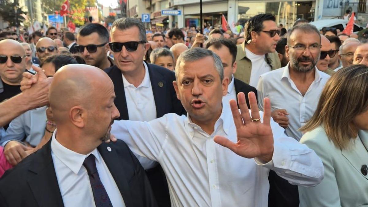&Ouml;zg&uuml;r &Ouml;zel Tekirdağ&rsquo;da halka seslendi: "Hep beraber y&uuml;r&uuml;yoruz" 2