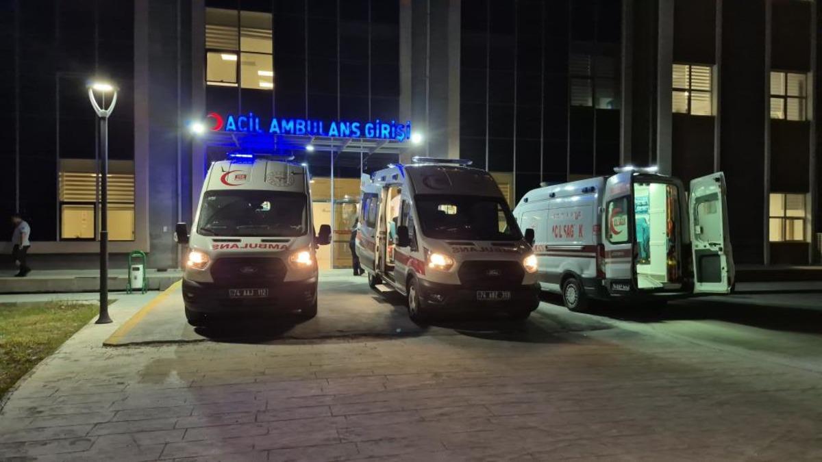 Bartın'da patpat devrildi: 1'i ağır 8 kişi yaralandı - Güncel Haberler