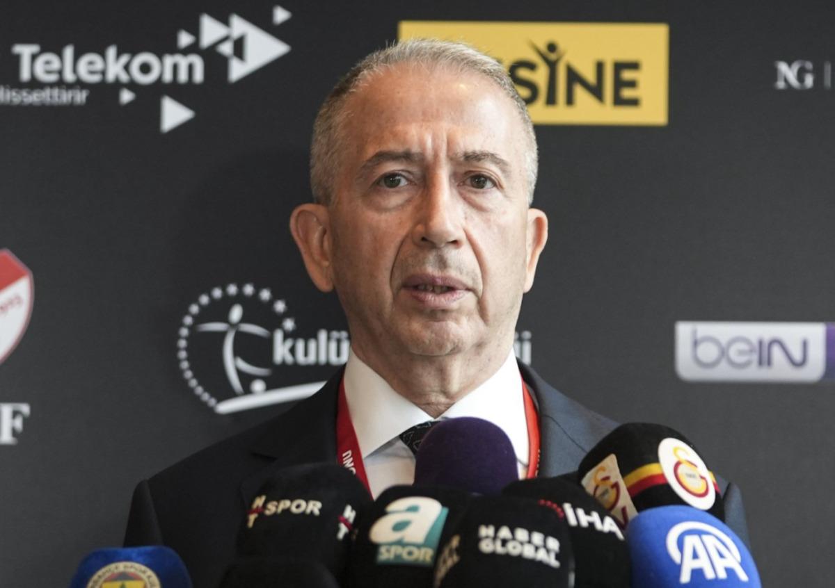 Galatasaray dan maç sonunda zehir zemberek açıklama: "Belli ki bu sene zor geçecek" 1