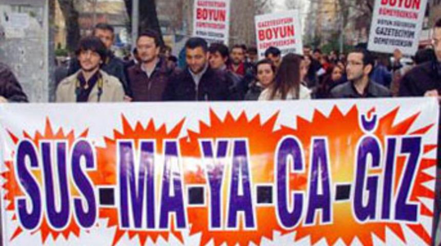 Protestocu gazetecilere para cezası