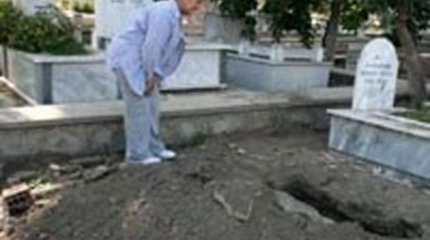 Bir garip mezar tartışması