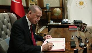 Erdoğan imzaladı! Kritik g&ouml;revlendirmeler Resmi Gazete'de