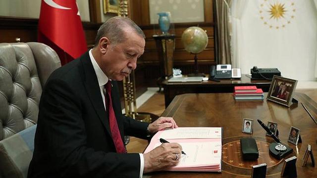 Cumhurbaşkanı Erdoğan imzaladı! Kritik görevlendirmeler Resmi Gazete'de