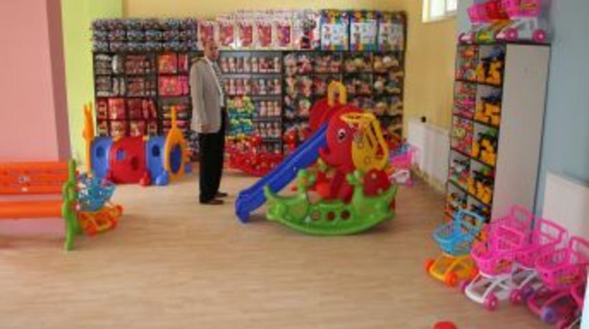 Aziziye&rsquo;de oyuncakevi a&ccedil;ılıyor