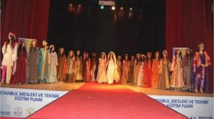 Sancaktepe&rsquo;de muhteşem defile