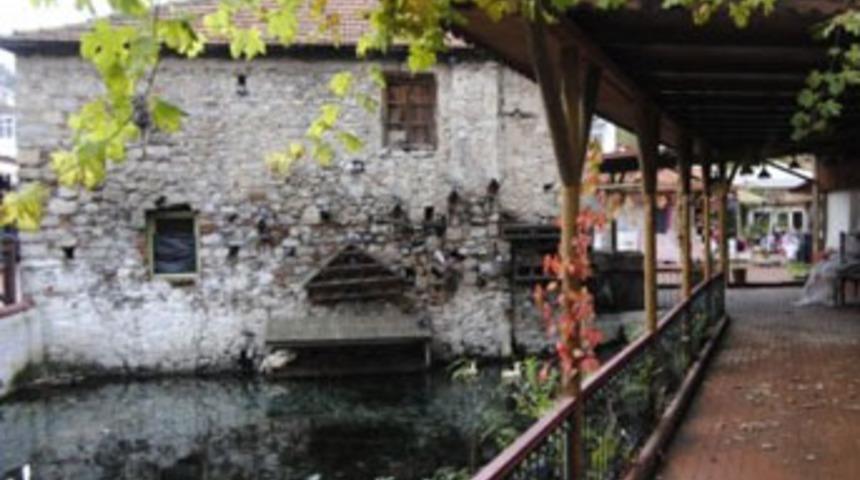 Paspatur çarşısı'nda yangın...