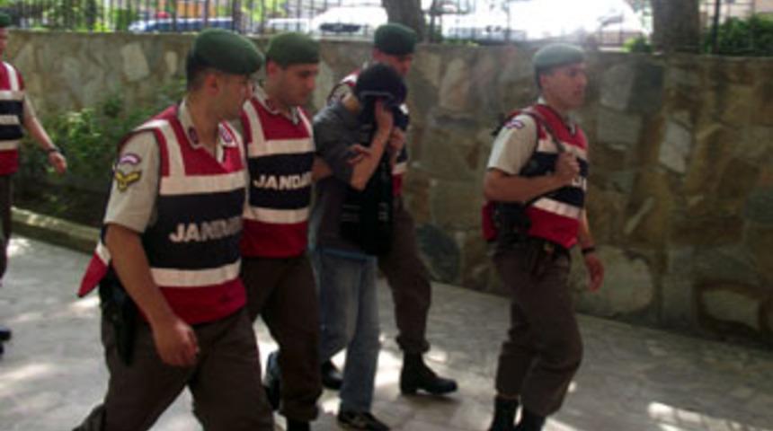 Öğrencisini taciz eden öğretmen tutuklandı