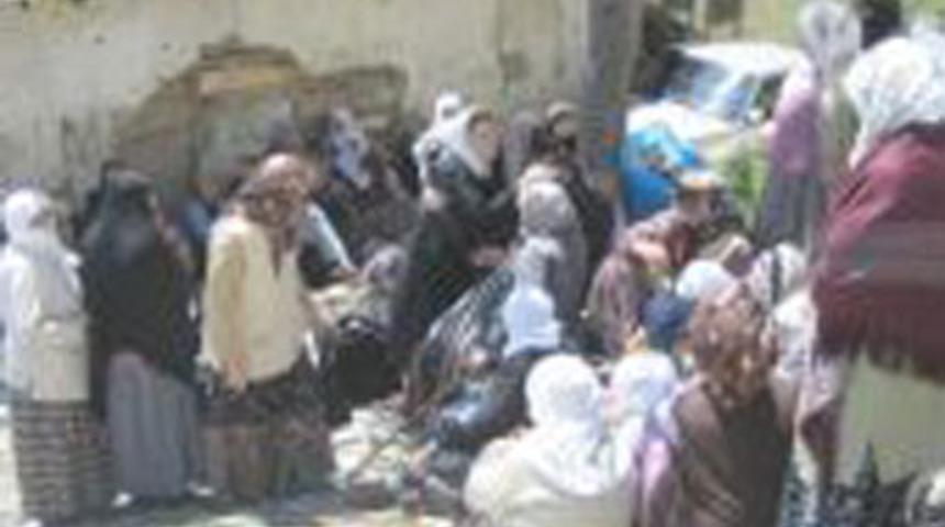 Yetimin, yoksulun hakkını biz koruduk