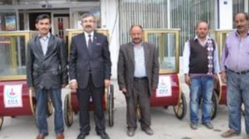 Zile'de simit&ccedil;iler artık arabalı