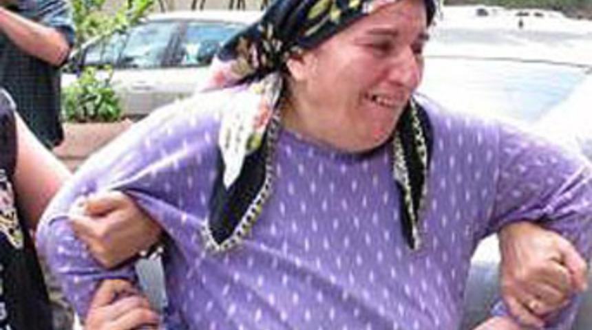 Yanlışlıkla kocasını öldürdü