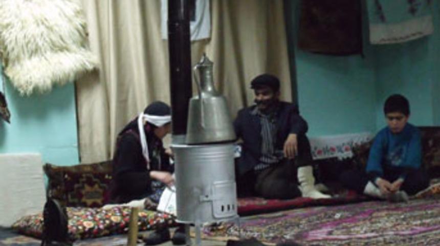 Çıldır Lisesi öğrencilerinden tiyatro