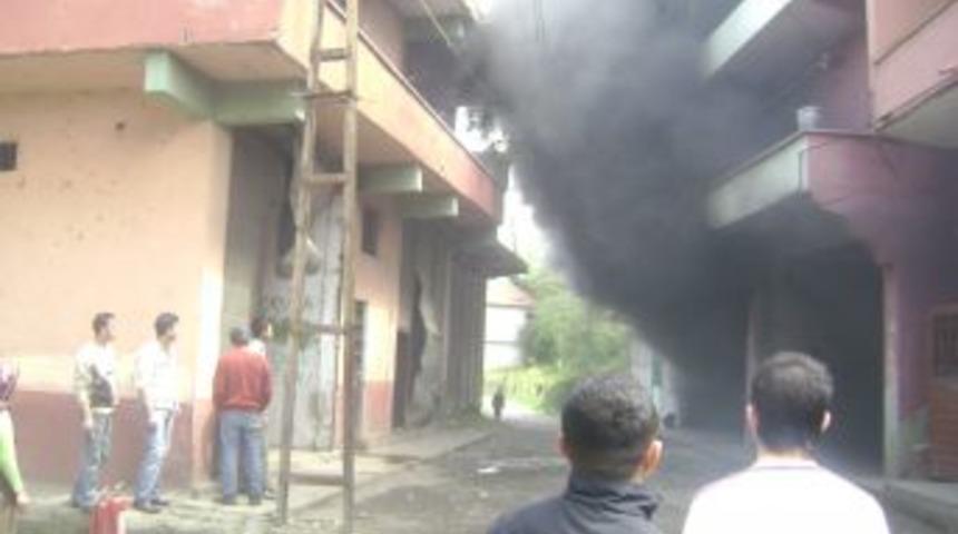 Alaplı'da yangın korkuttu