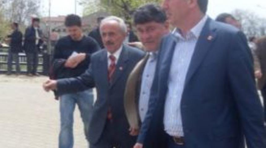 CHP'li adaylardan armutlu &ccedil;ıkarması