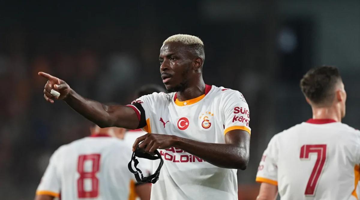 Galatasaray da 25 yıl sonra ilk! Osimhen bunu da başardı 1