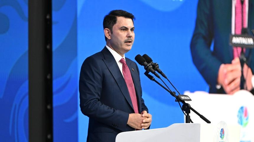 Bakan Kurum'dan Antalya'da anlamlı mesaj! "Kimsenin, tabiatımızı kirletmesine m&uuml;saade etmedik, etmeyeceğiz"