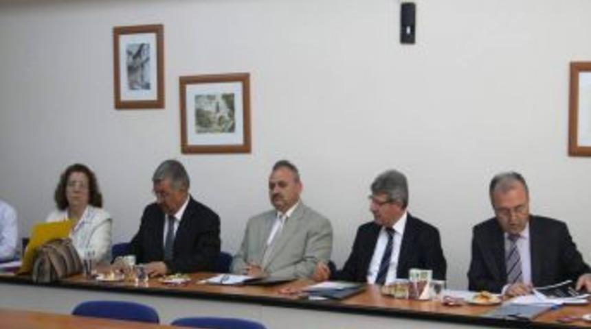 G&uuml;lsar: Okul ortamları cazip hale getirilmeli