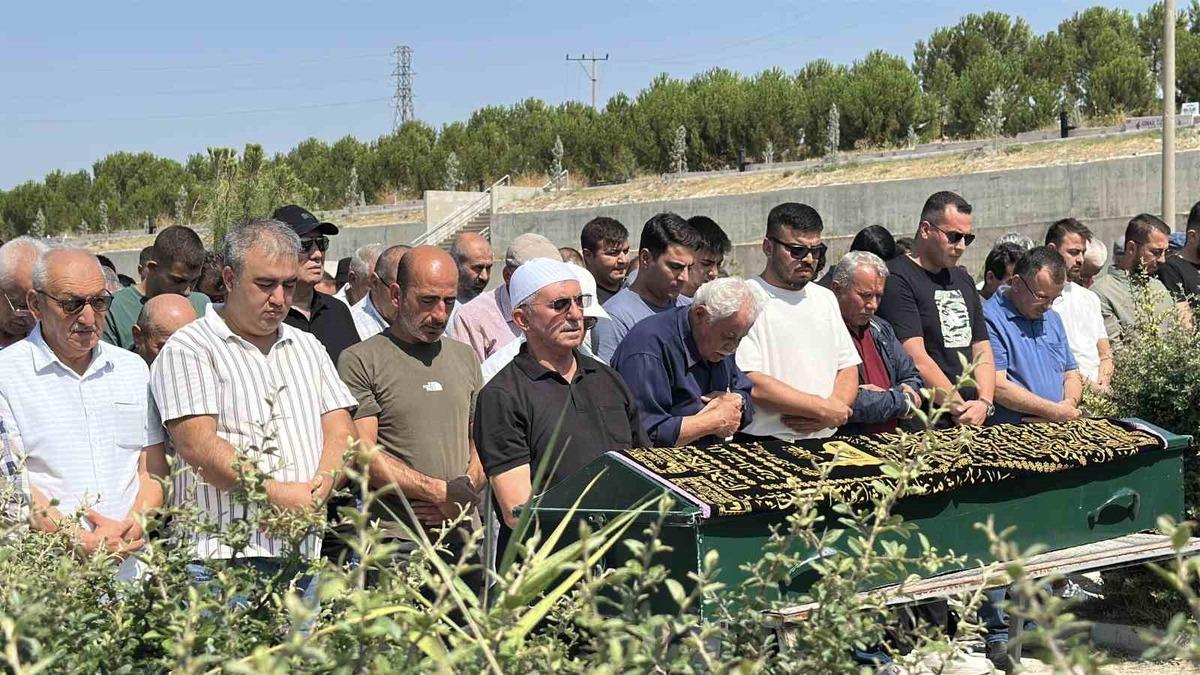 Damatlık yerine kefen giydi - Güncel Haberler