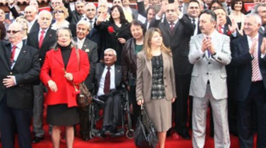 CHP aday tanıtım toplantısında MHP&rsquo;ye destek