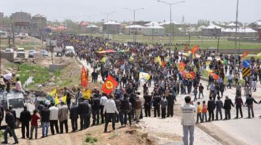 Y&uuml;ksekova karıştı