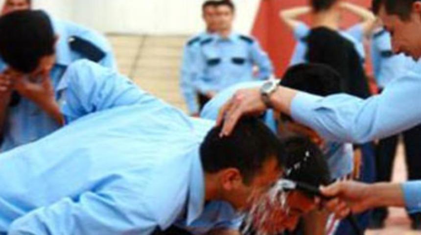 Polis okulunda biber gazlı eğitim