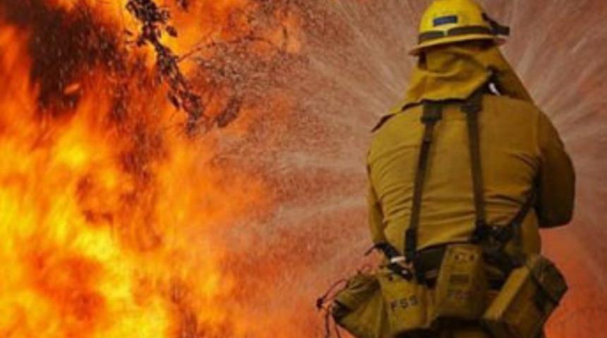 Kalp&nbsp;krizi&nbsp;ge&ccedil;iren&nbsp;itfaiye&nbsp;eri &ouml;ld&uuml;