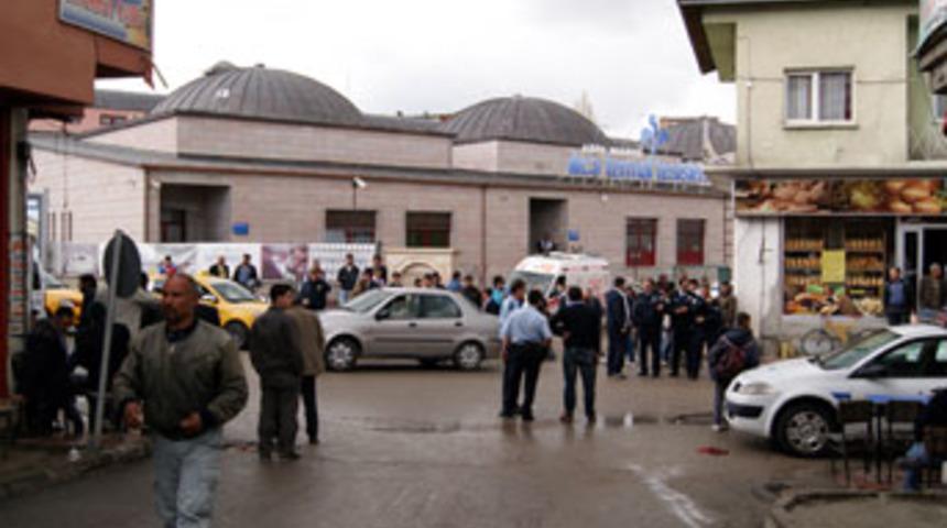 Muhtarların kavgası; 9 yaralı