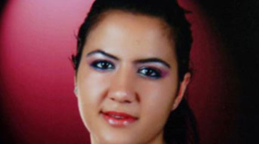 Aşkına karşılık vermeyince, &ouml;ld&uuml;rd&uuml;