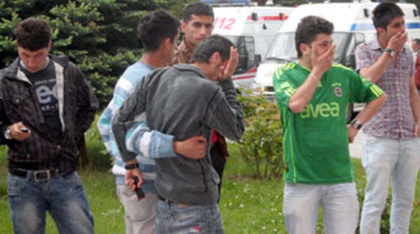 &Uuml;niversitelilerin kız kavgası; 1 &ouml;l&uuml;