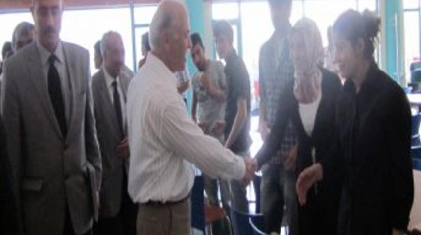 AK Parti adayı Boğa: Toplum s&uuml;rekli gelişime a&ccedil;ık olmalı