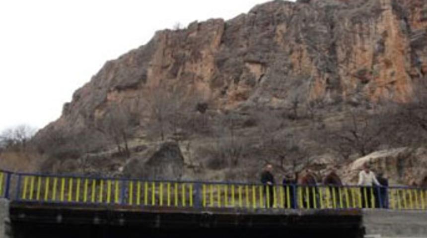 Hasret kaldıkları k&ouml;pr&uuml;lerine kavuştular