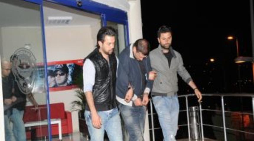 Paranızı çekmeden önce kart yuvasını kontrol edin