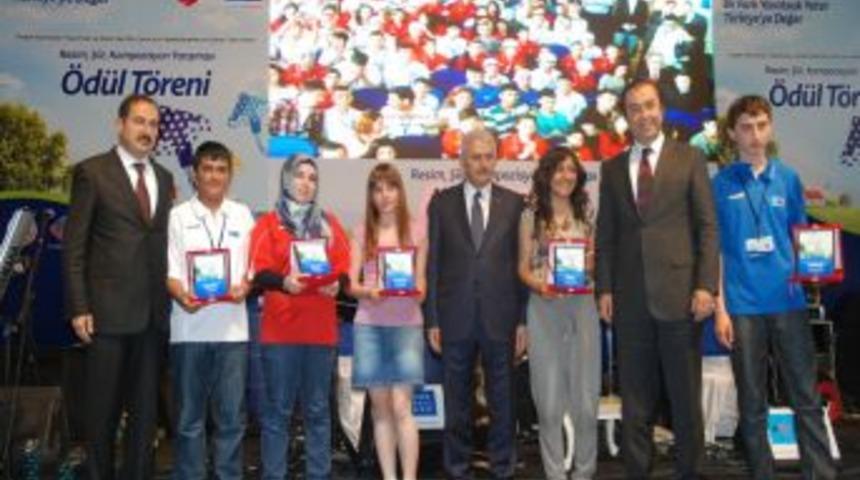 Binali Yıldırım: Fatih Projesi'yle &ouml;ğrenciler kaytaramayacak