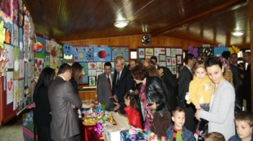 Vakfıkebirli miniklerin sergisi ilgi g&ouml;rd&uuml;