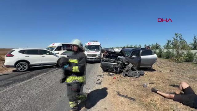 Yer: Tekirdağ! İki otomobil, kafa kafaya çarpıştı; 5 yaralı