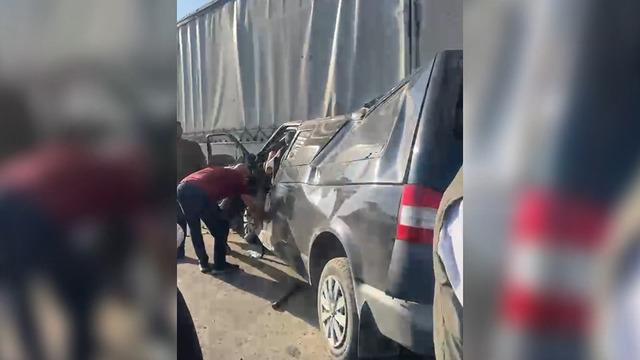 Şanlıurfa’da trafik kazası! Minibüs, TIR’a arkadan çarptı: 2 ölü, 2 ağır yaralı
