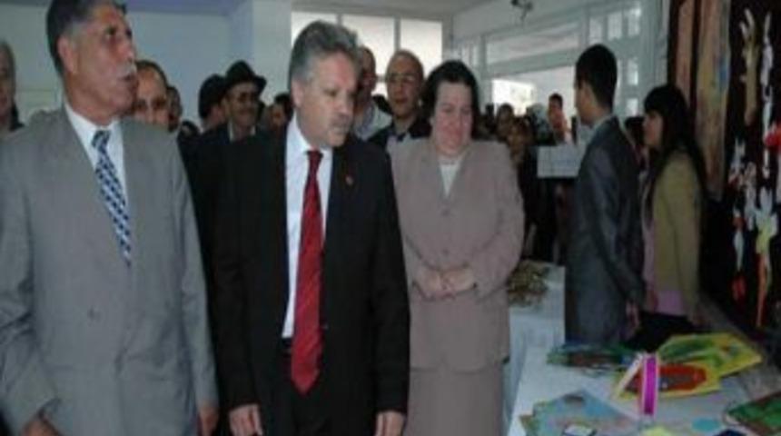 Mesleki ve teknik eğitim fuarı t&ouml;renle a&ccedil;ıldı