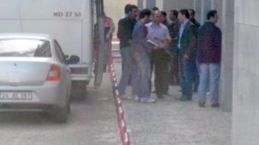 Erzincan'da yakalanan ter&ouml;r &ouml;rg&uuml;t&uuml; PKK zanlıları Erzurum'a getirildi