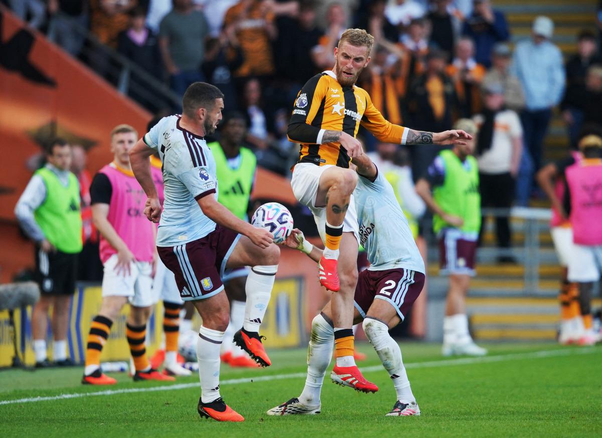 Acun Ilıcalı nın ekibi Hull City den Premier Lig e müthiş başlangıç! 3