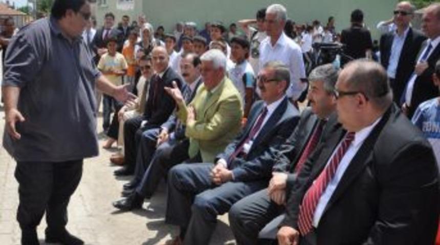 Roman gen&ccedil;ler eğitim merkezine kavuştu