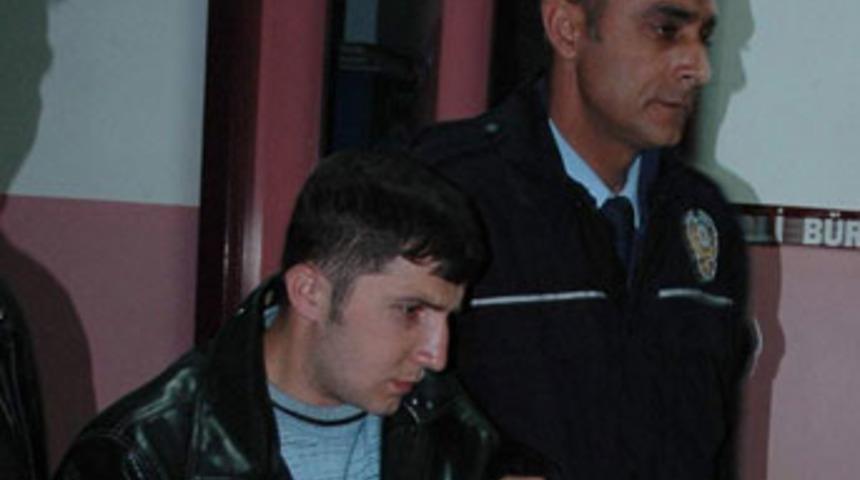 Av t&uuml;feğiyle amcasını &ouml;ld&uuml;rd&uuml;