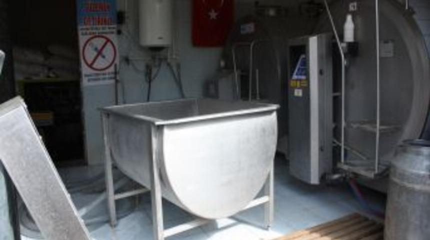 K&ouml;ylerdeki s&uuml;t tanklarına yerinde inceleme