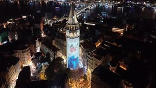 Dezenformasyonla mücadele mesajları Galata Kulesi’ne yansıtıldı
