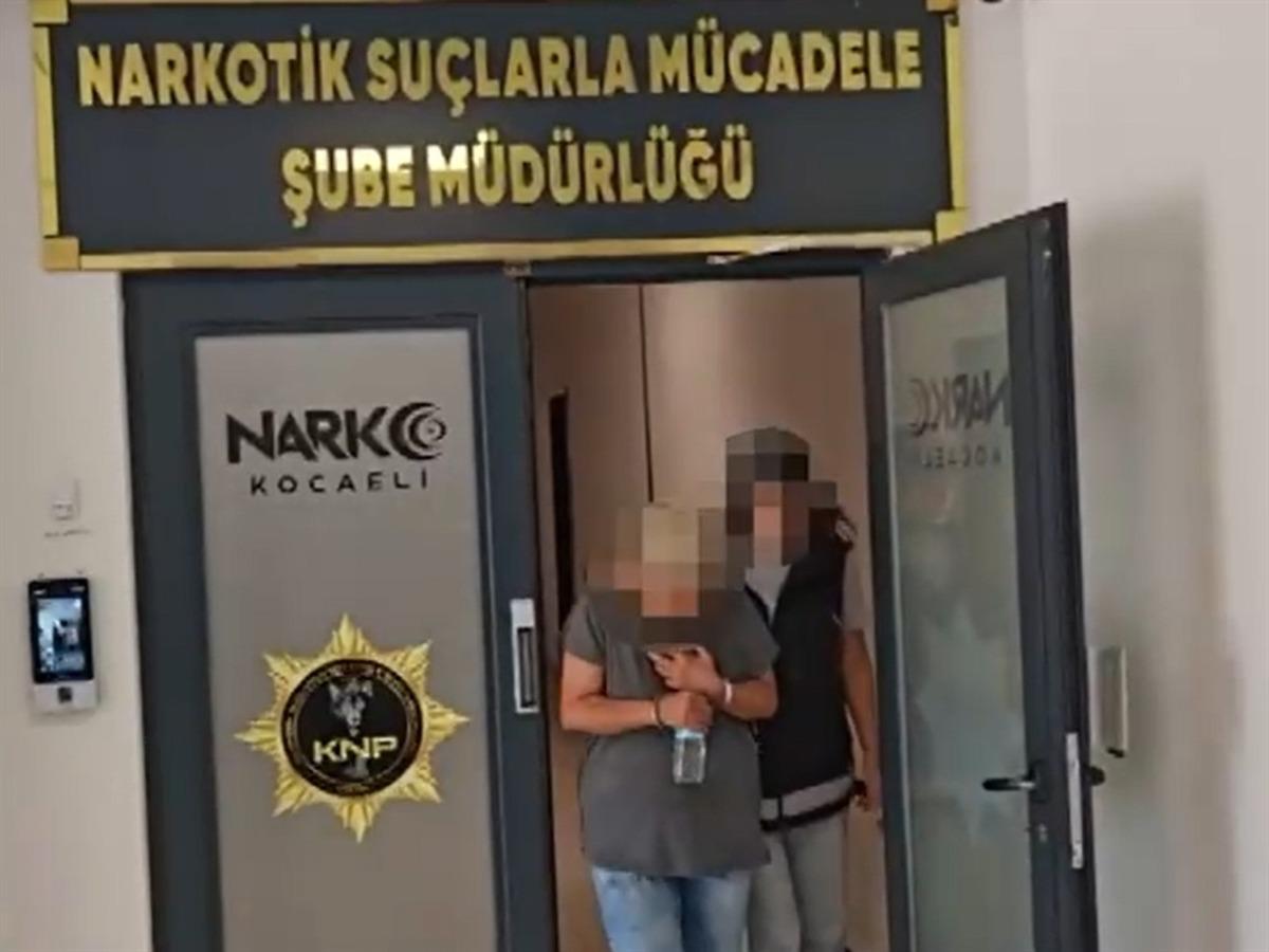 Mutfaktan uyuşturucu, fırın dolabından 65 bin TL çıktı; 2 şüpheli tutuklandı 2