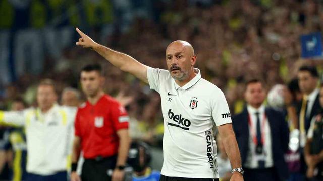 Vincenzo Italiano, ilk derbisinden galip ayrıldı