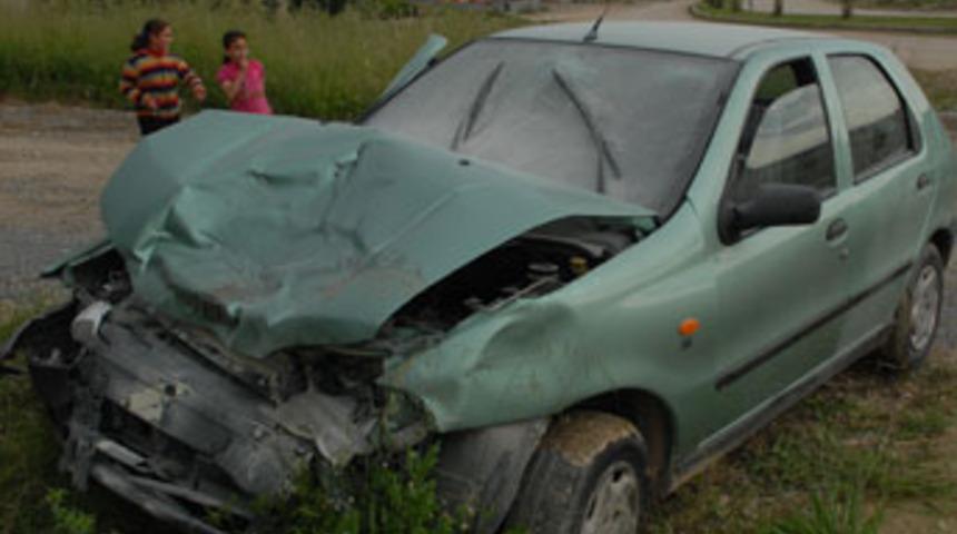 Adana'da trafik kazası: 1&ouml;l&uuml;, 5 yaralı