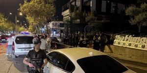 Denizli'de restoranda kanlı &ccedil;atışma: 2 &ouml;l&uuml;, 3 yaralı