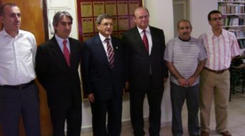 Kesmez gazetecilerle vedalaştı