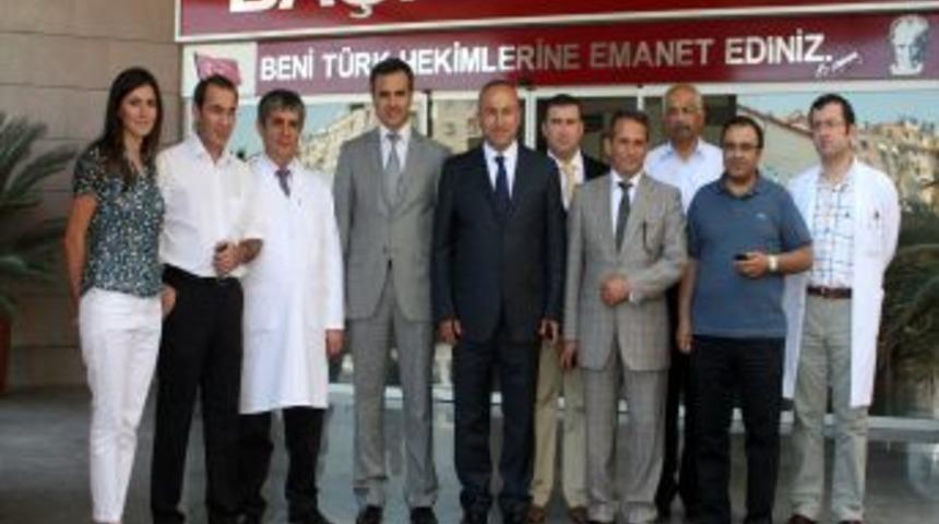 &Ccedil;avuşoğlu: Acil &ouml;n&uuml;nde yatan hastalardan, tek kişilik odalara ge&ccedil;tik