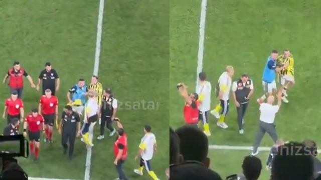 Derbi sonrası saha karıştı! Kerem Aktürkoğlu hakem Halil Umut Meler'in üzerine yürüdü
